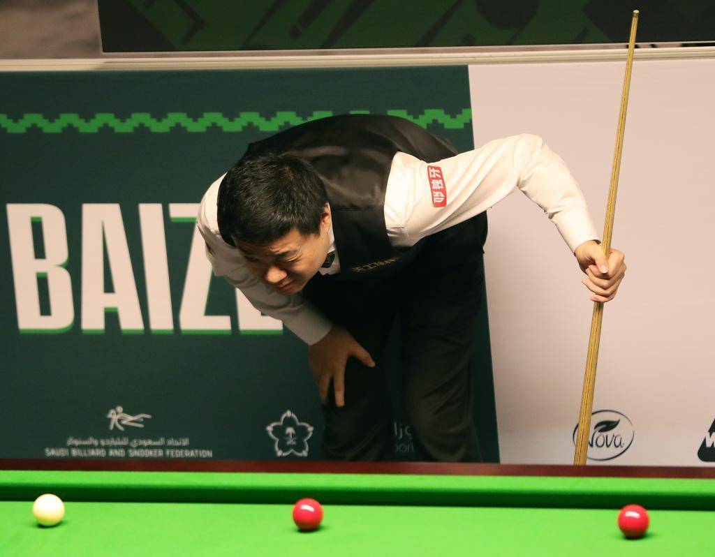 莫林执掌球 莫林执掌球