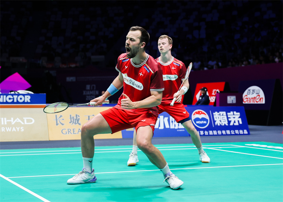 体现出赛中 体现出赛中